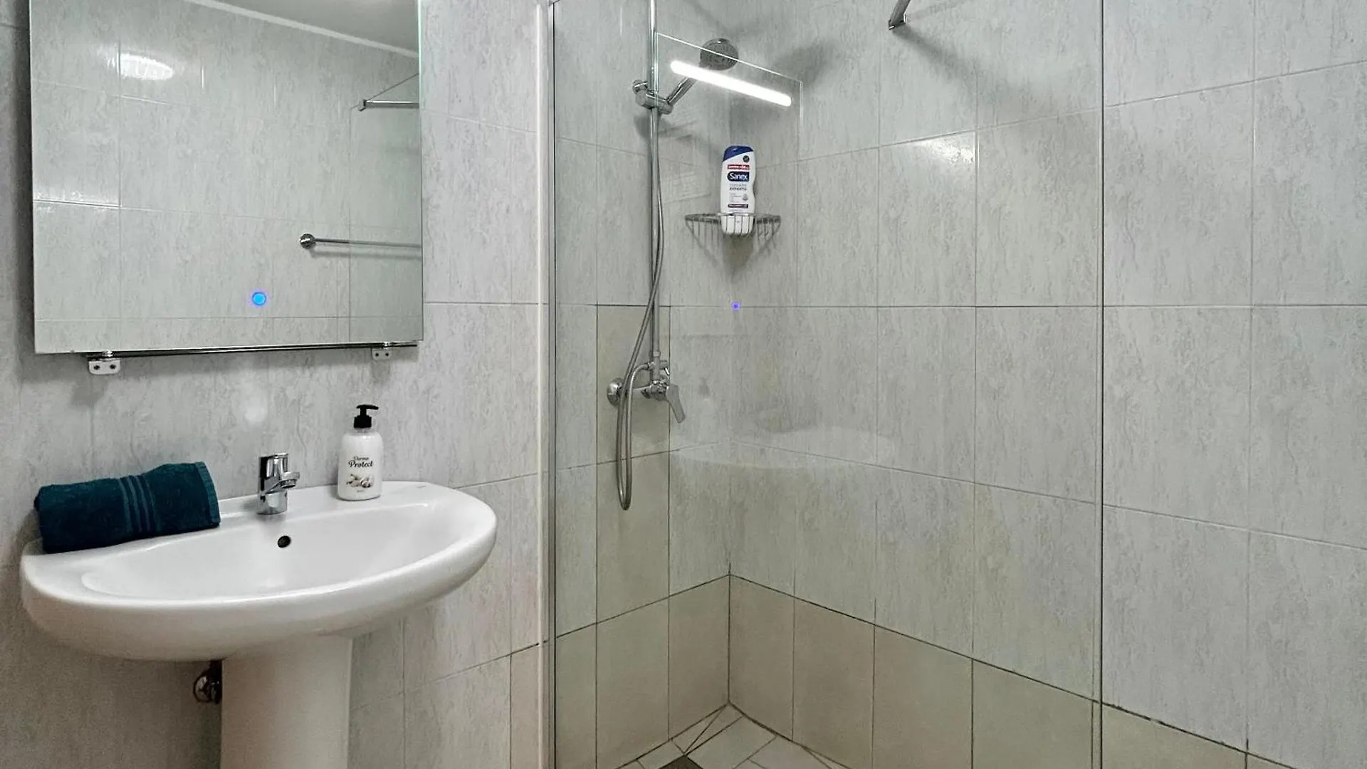 Lovely 2 Bedroom Apt In Las Americas K202 Los Cristianos  Španělsko