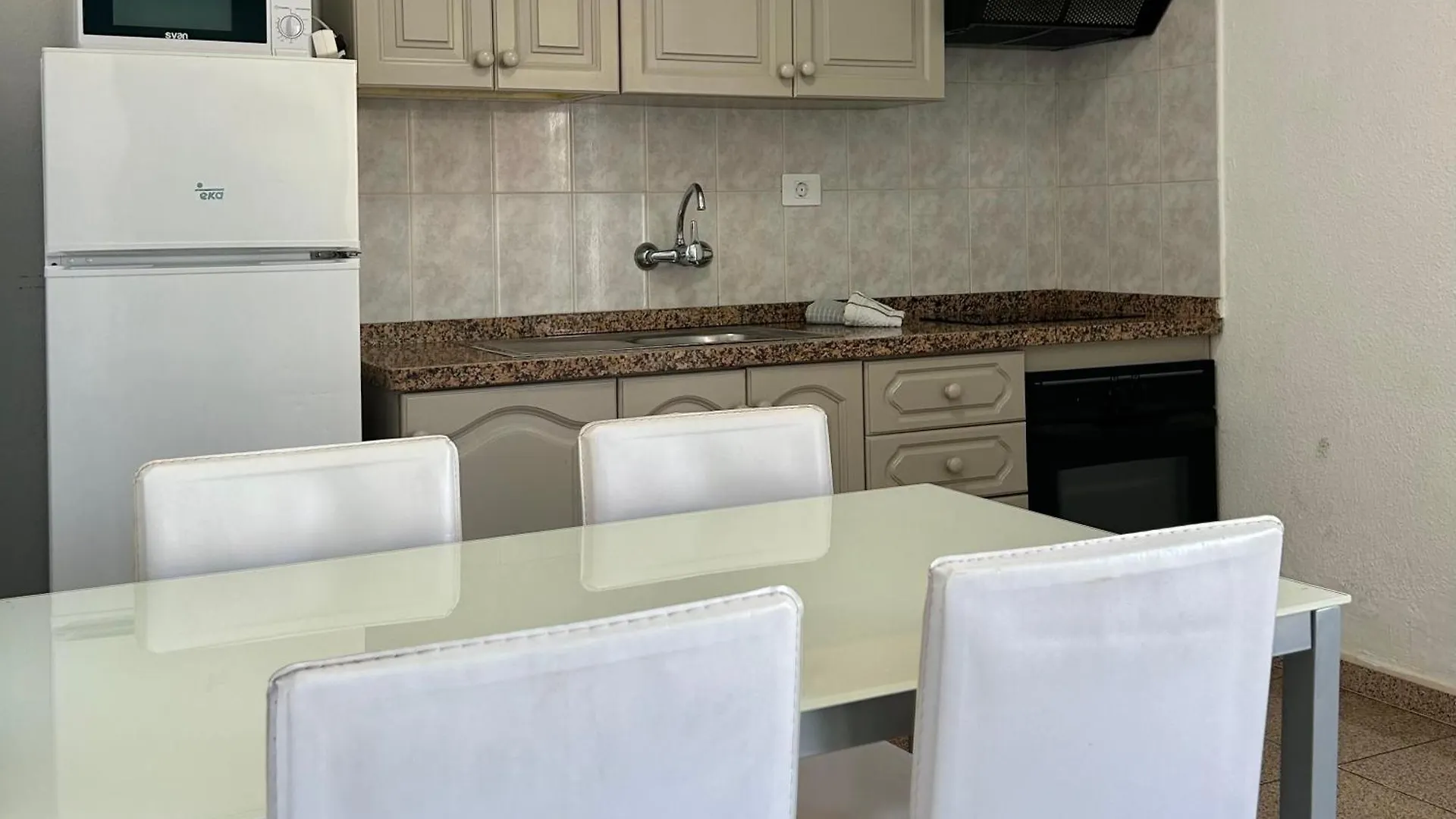 Lovely 2 Bedroom Apt In Las Americas K202 Los Cristianos Apartman